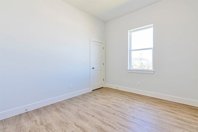 Photo - 4206 Mason Dr