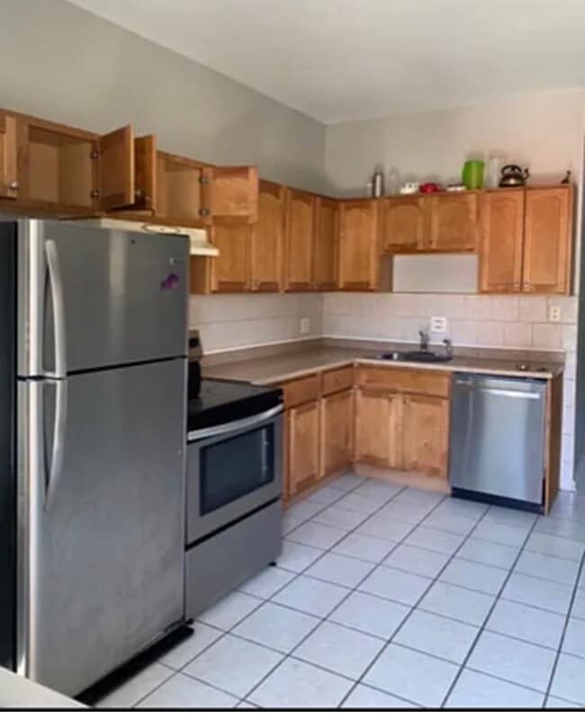 Photo - 3343 N Troy St Unit 3rd Floor