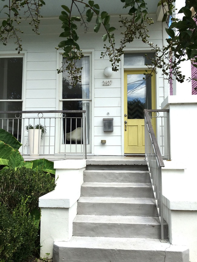 Front porch - 2827 Lepage St Unit 0