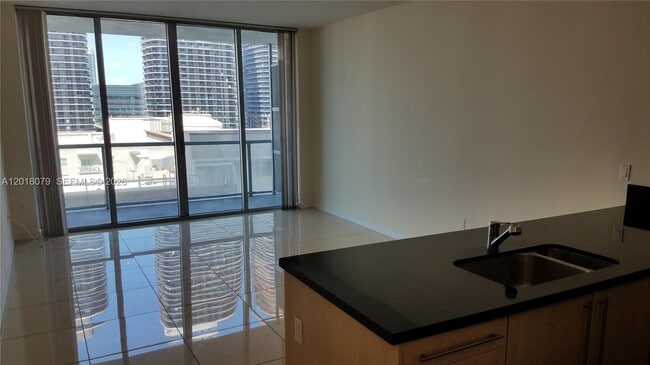 Photo - 1111 SW 1st Ave Unit 1921-N