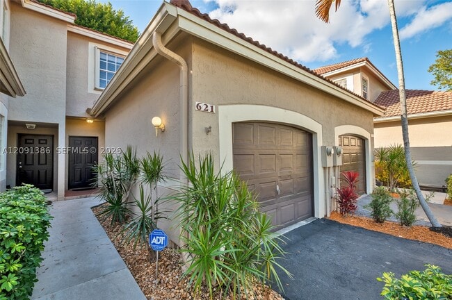 621 Talavera Rd