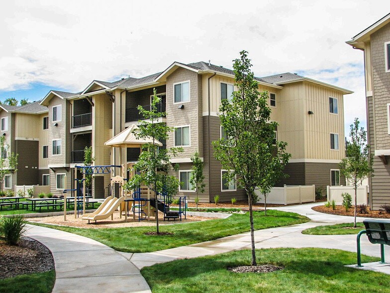 Heron Village Apartments For Rent in Meridian, ID