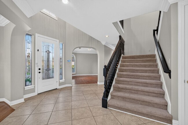 13511 Indigo Lake