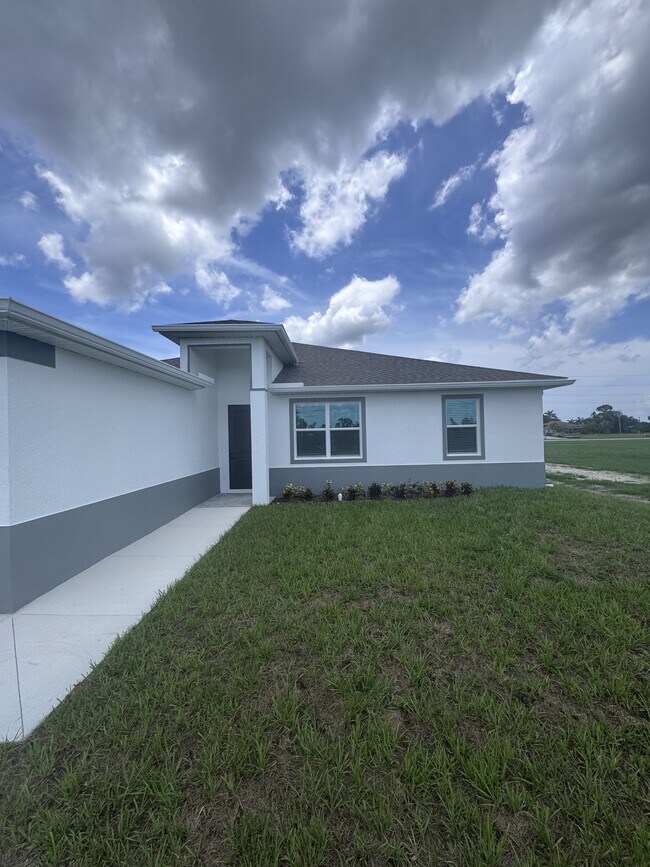 Photo - 1724 NW 24th Ave