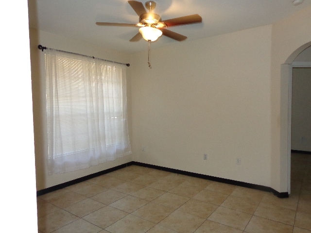 Photo - 845 Grand Regency Pointe Unidad 106