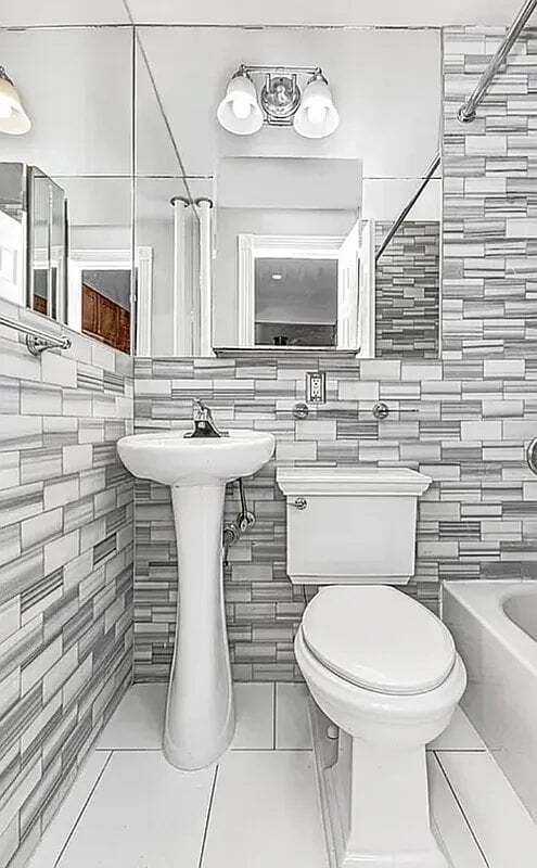 Photo - 350 W 21st St Unit 2A