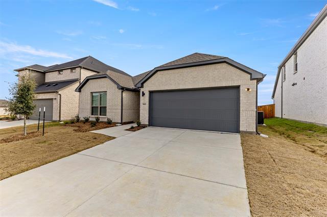 Photo - 905 Honeydew Ln