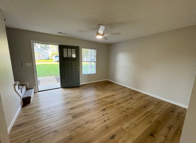 Photo - 367 Popp Ave Unit 367 Popp Ave Sellersburg