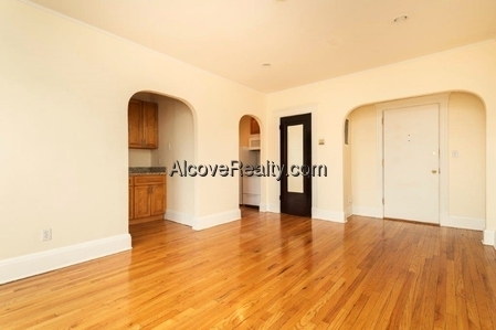 Building Photo - 123 Highland Ave Unit x Rental