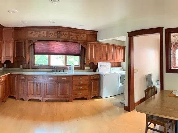 Photo - 310 Scallon St