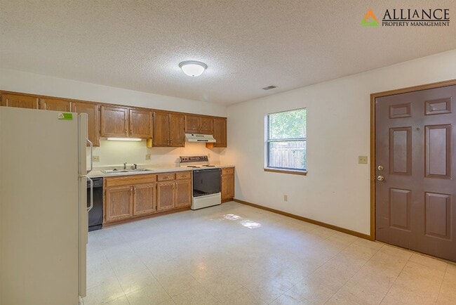 Photo - Fifth St. 800-02 N. Unit 800
