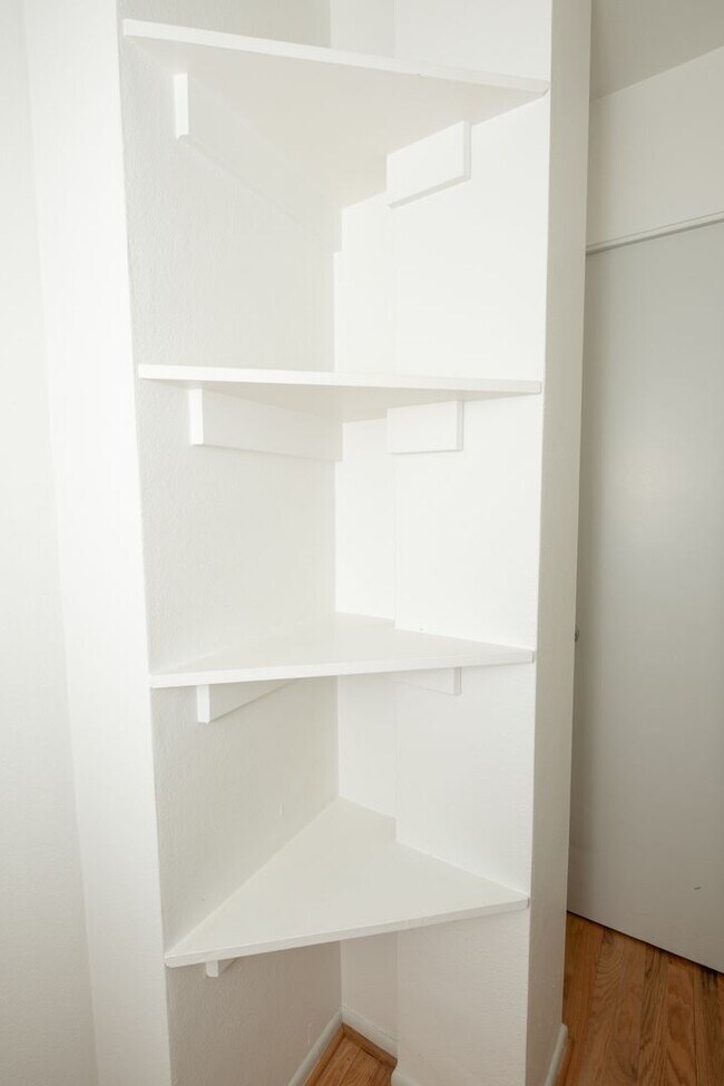 Photo - Beverly Alder Apartments