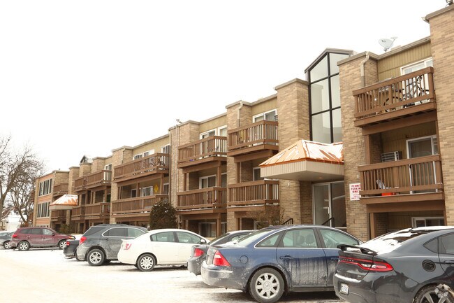 Photo - Haslett Arms Apartments