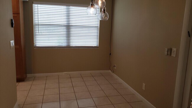Photo - 312 Brighton H Unit 312