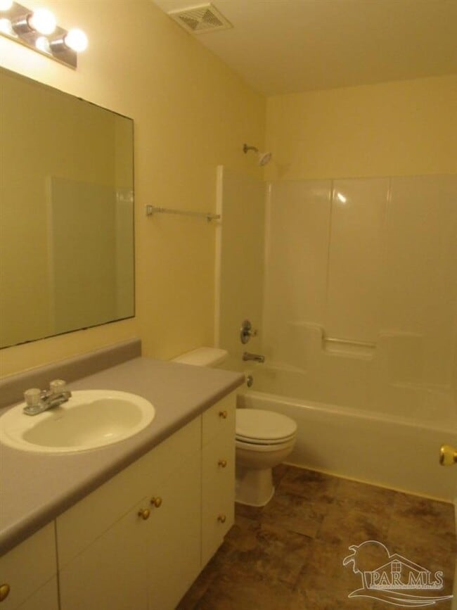 Photo - 1093 Antigua Cir