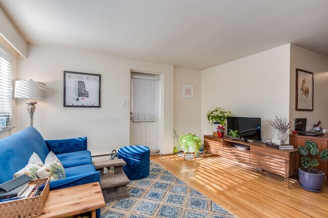 Photo - 1985-1985 W 8th Ave Unit 101