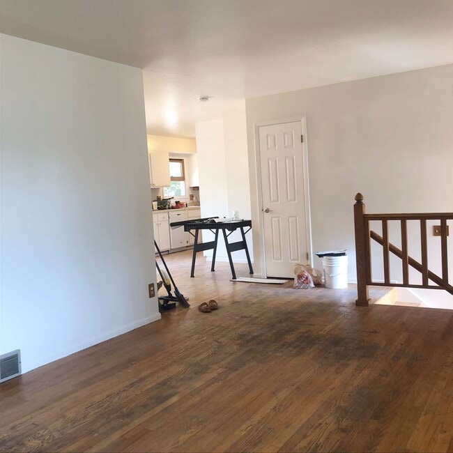 Photo - 1033 Cypress Dr