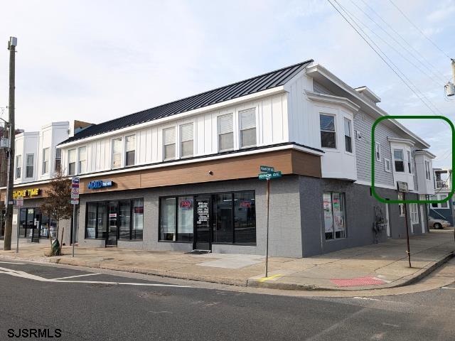 Building Photo - 5201 Ventnor Ave Unit 1