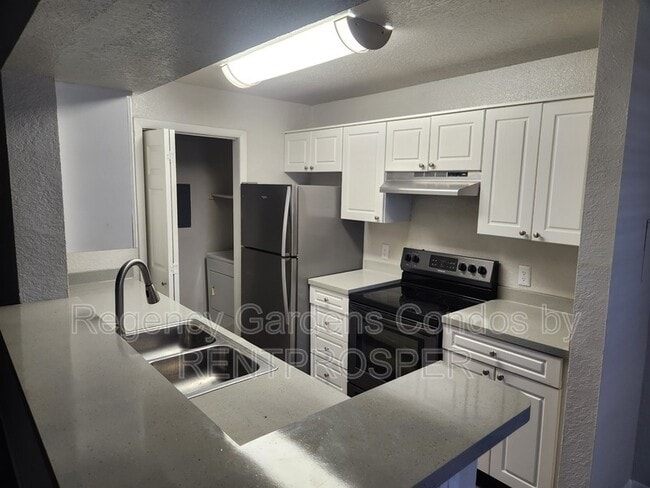 Building Photo - 4355 Perkinshire Ln Unit M204 Rental