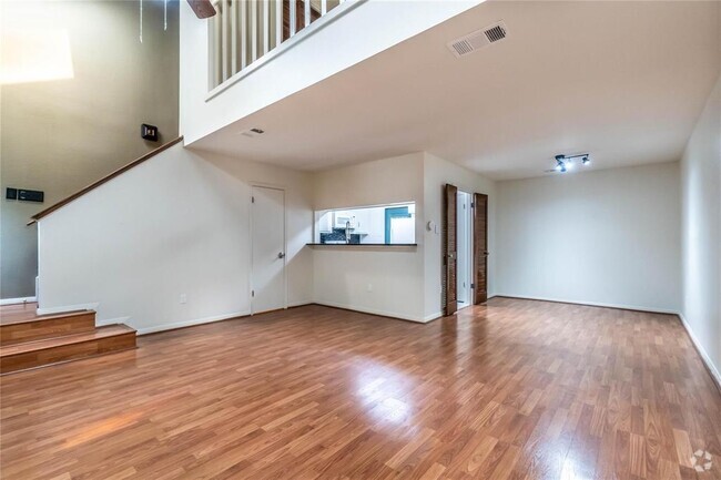Building Photo - 2833 Panagard Dr Unit 39 Rental