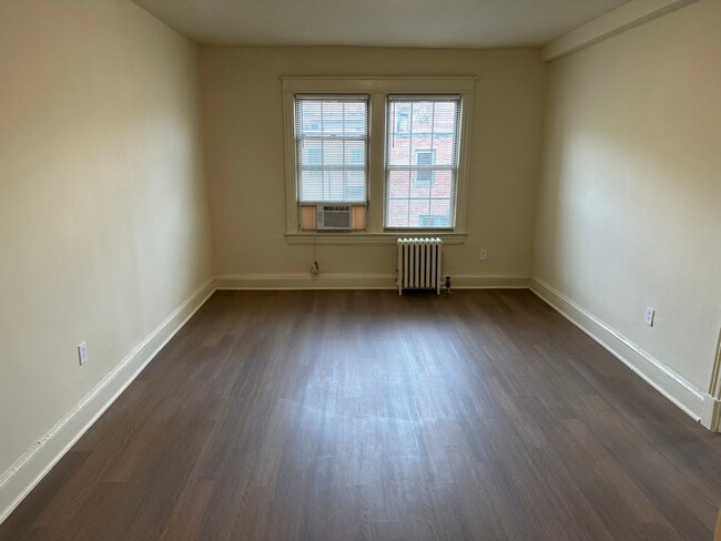 Photo - 1811-1815 S St NW