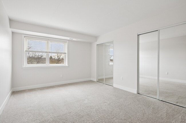 Photo - Crossings at Stanbridge