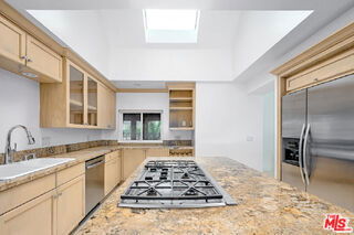 Photo - 4250 Vía Dolce