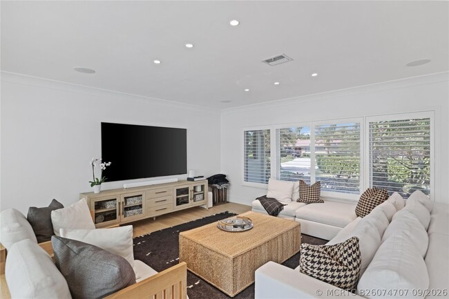 2300 SE 8th Ct
