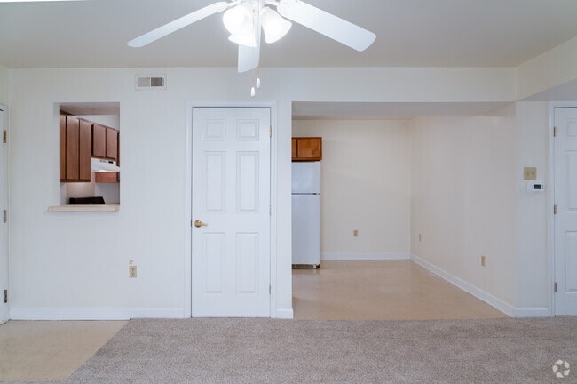 2BR, 1BA - 844 SF - Living Room - Beacon Pointe - Wilson