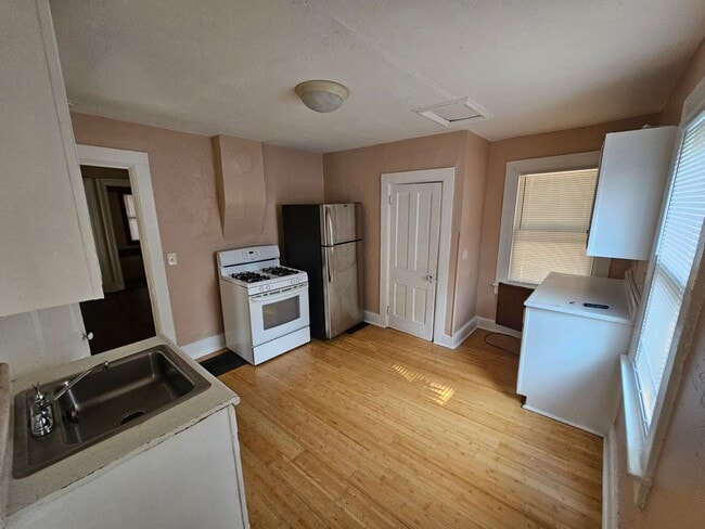 Photo - Big 3 bed 2 bath home