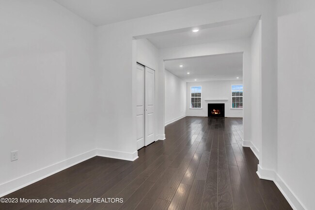110 Woolley Ct