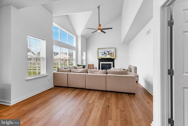 Photo - 47 Alyssa Wy