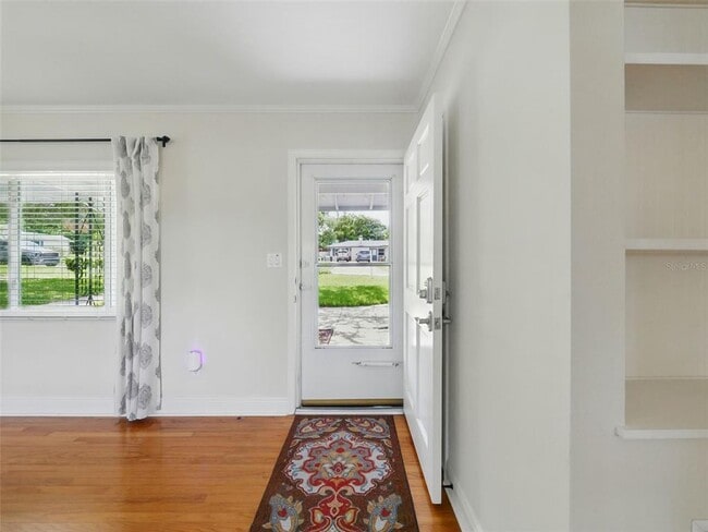 Photo - 1426 Crestview Dr