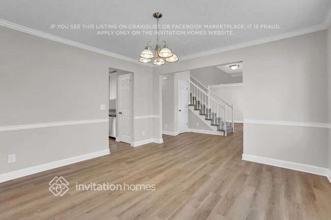 Photo - 1810 Collines Ave