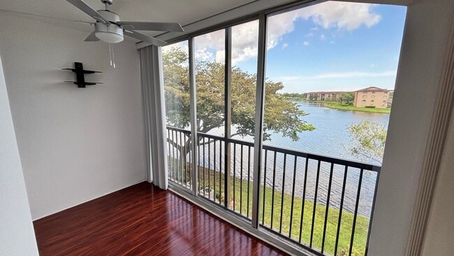 Photo - 1001 SW 141st Ave Unit 311k