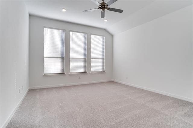 Photo - 816 Warleggan Wy