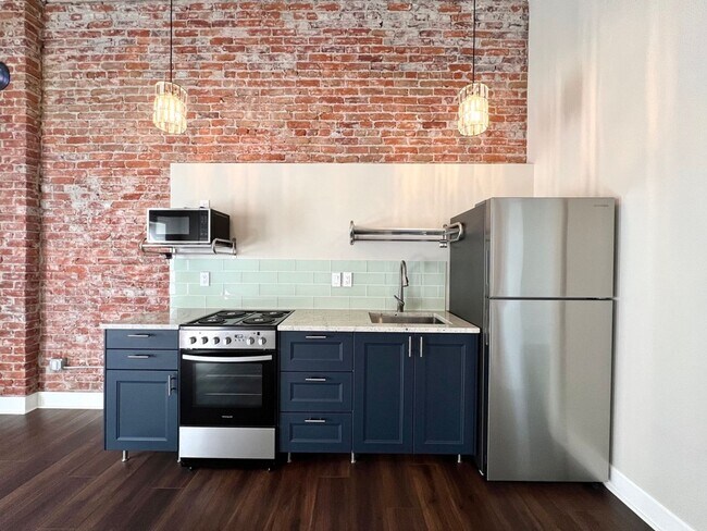 Photo - Modern Living with a Touch of Historic Charm Unit 204
