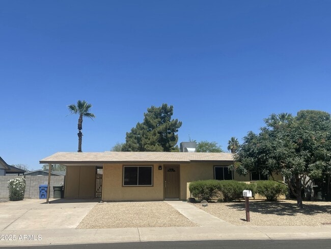 Photo - 14607 N 32nd Pl House
