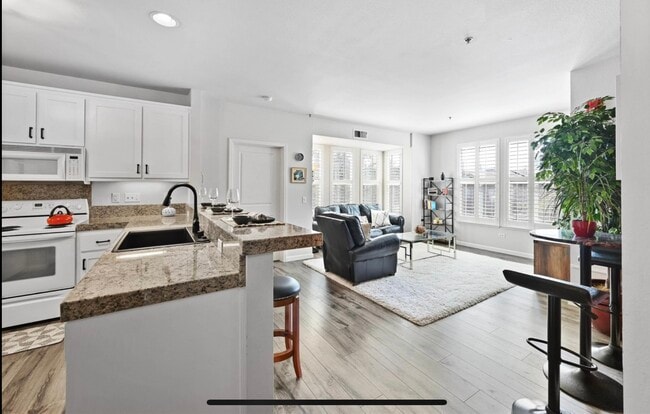 Photo - 655 12th St Unit 223