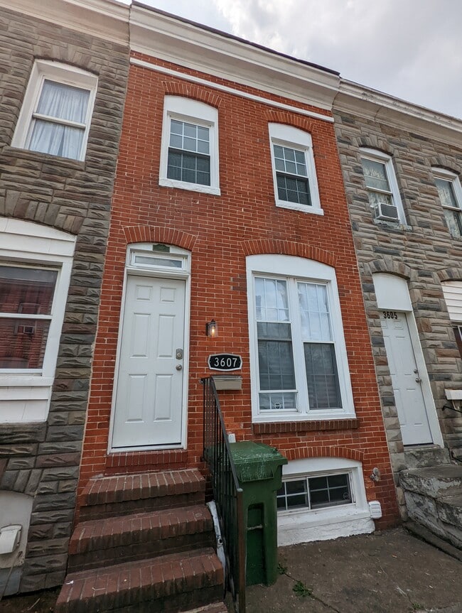 Photo - 3607 Mt Pleasant Ave