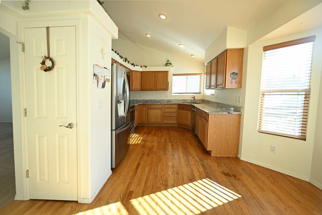 Photo - 1343 Lookout Springs Dr