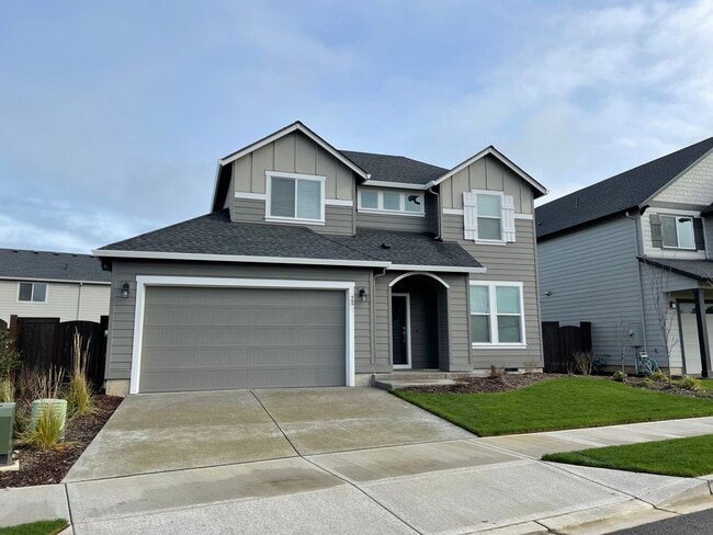 Photo - NEWER 4 Bed 2.5 Bath Home! MASTER ON MAIN! Located near the Ridgefield Outdoor Recreation Center,...
