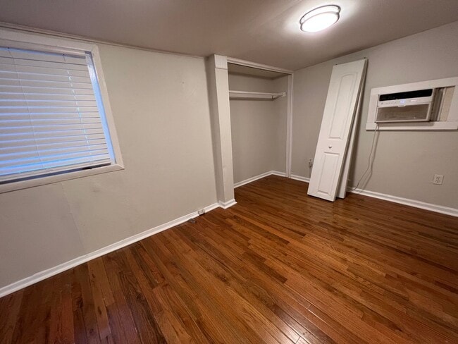 Photo - 2027 E 36th St Unit 2027 1/2 East 36th St