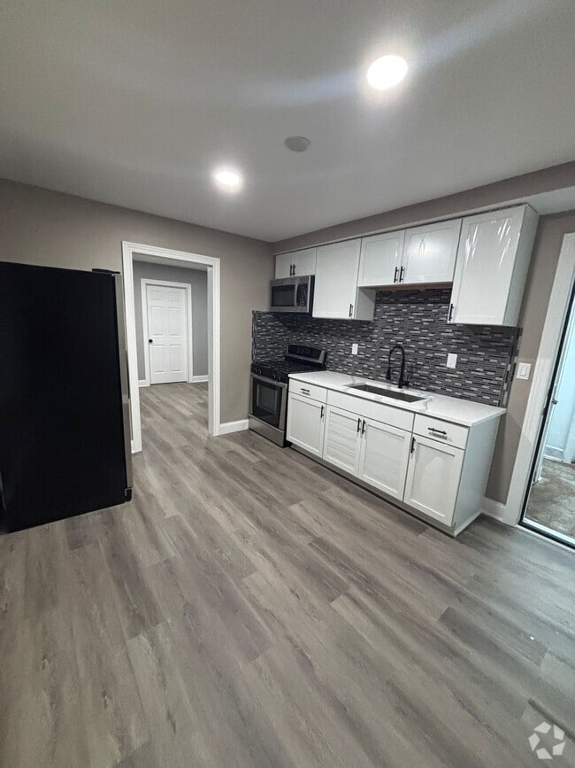 Building Photo - 1116 Park Ave Unit #2 Rental