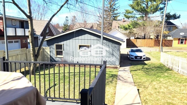 Photo - 421 Locust St