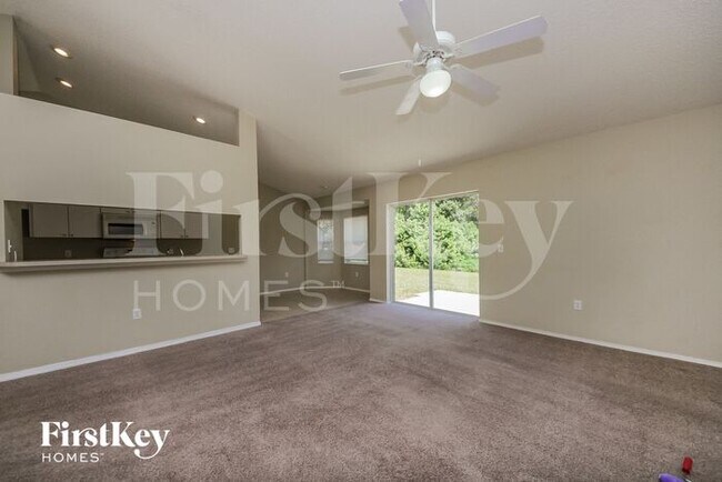 Photo - 157 Oak Crossing Blvd