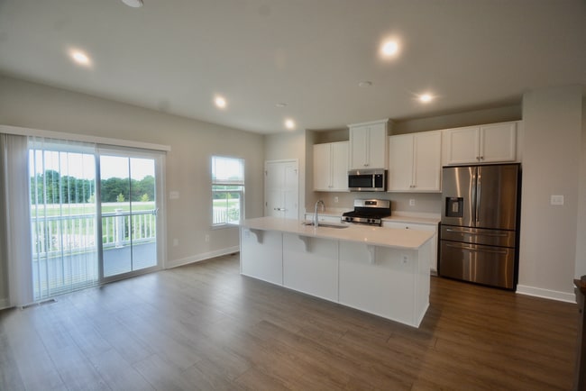 Photo - 126 Fletcher Cir