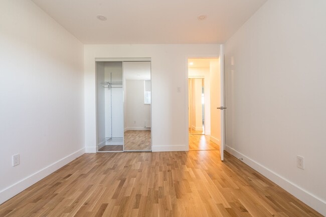 Photo - 230 Oak St Unit 214