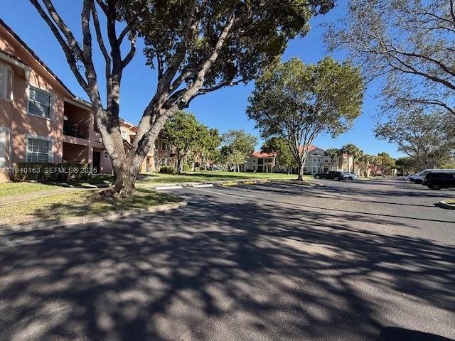 Photo - 1608 Belmont Ln Unit 1608