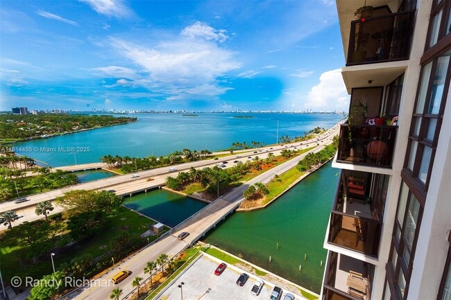 Photo - 600 NE 36th St Condo Unit 1923